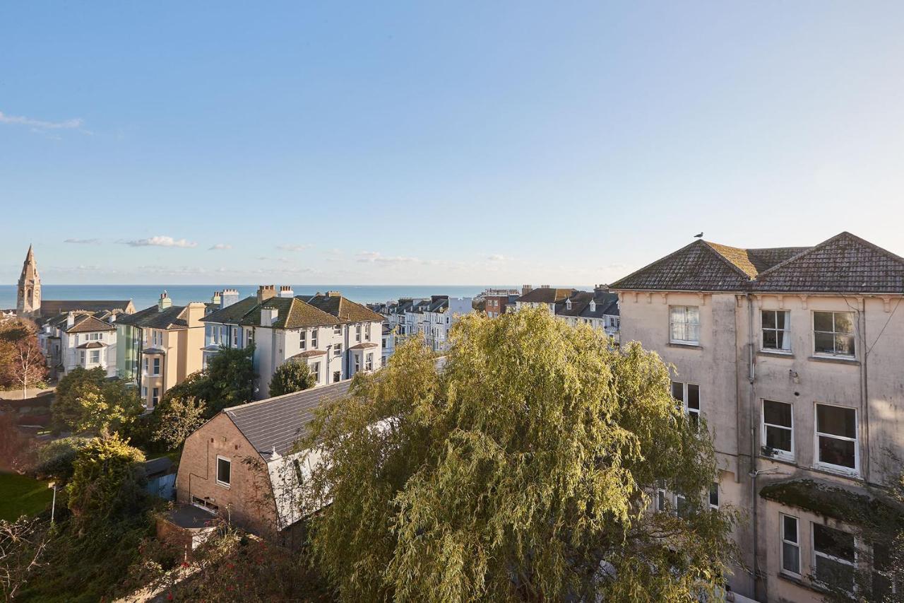 Gorgeous Sea View Apartment 5 Mins To The Beach St Leonards-on-Sea Kültér fotó